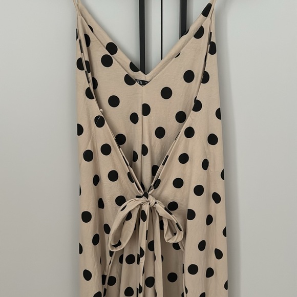 Zara - beige polka dot dress - Picture 2 of 3